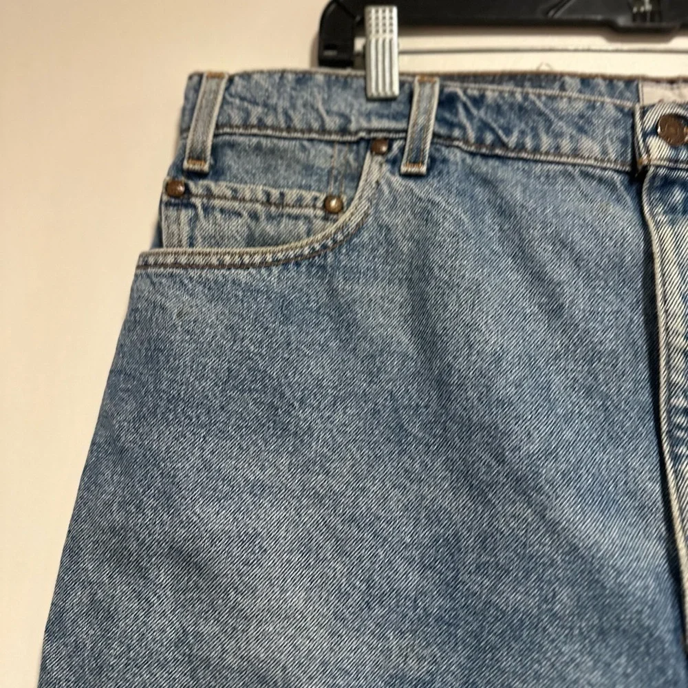 Vintage ‘96 Levi's 540 Men’s Sz: 42 Relaxed Fit Jorts Denim Blue Shorts.